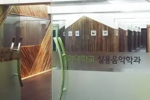 7층 개인연습실 로비_01