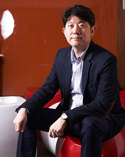 실용음악학부 학부장 <strong>장웅상</strong>